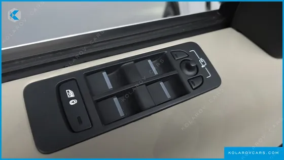 LAND ROVER DISCOVERY SPORT P250 S