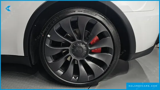 TESLA MODEL Y PERFORMANCE AWD