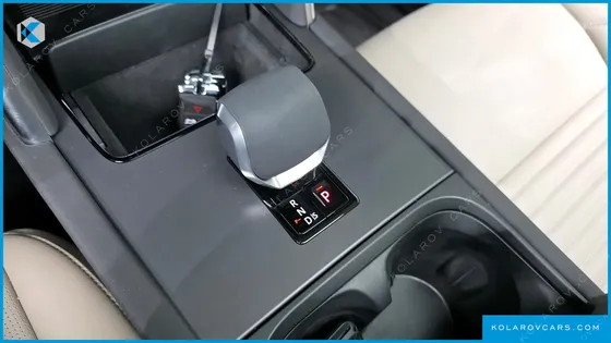 LAND ROVER DISCOVERY SPORT P250 S