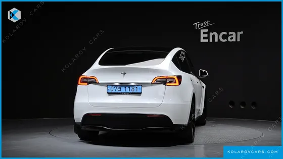 TESLA MODEL Y RWD