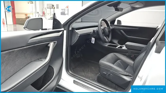 TESLA MODEL Y RWD