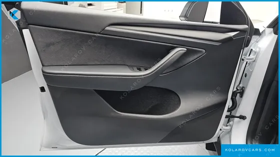 TESLA MODEL Y RWD