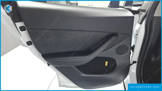 TESLA MODEL Y RWD