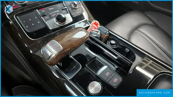 AUDI A8 60 TFSI QUATTRO LWB