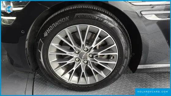 GENESIS G80 GASOLINE 2.5 TURBO 2WD