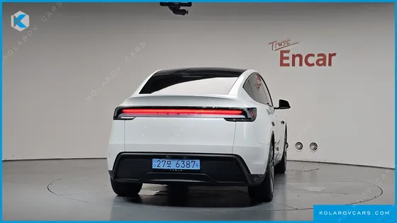 TESLA MODEL Y RWD