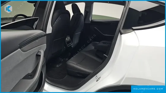 TESLA MODEL Y RWD