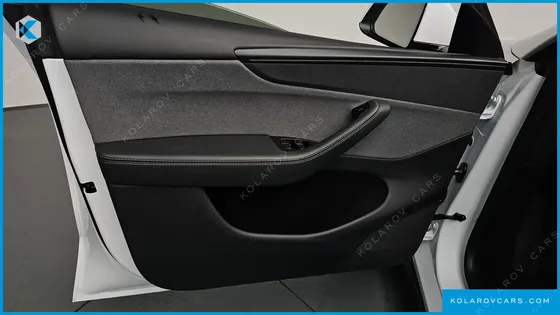 TESLA MODEL Y RWD
