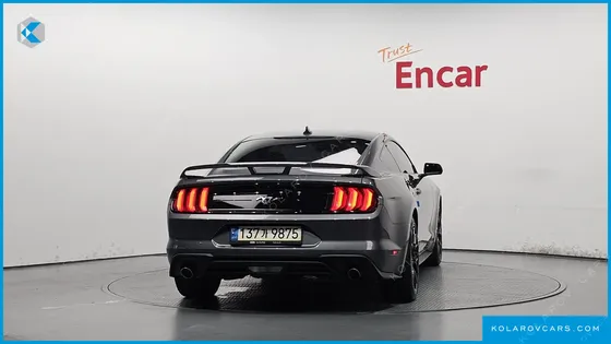 FORD MUSTANG COUPE