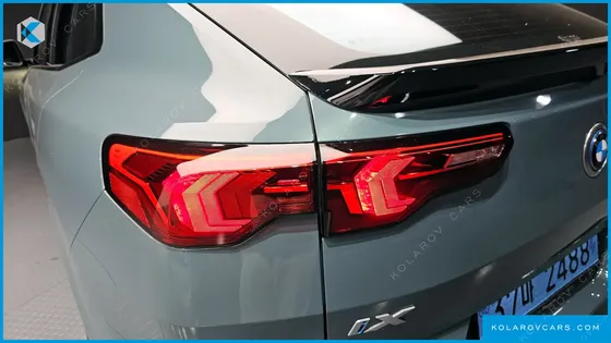 BMW IX2 EDRIVE 20 M SPORT