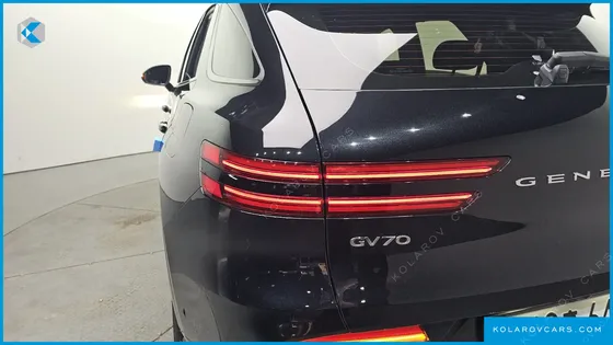 GENESIS GV70 2.5T GASOLINE 2WD