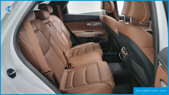 GENESIS GV70 2.5T GASOLINE 2WD