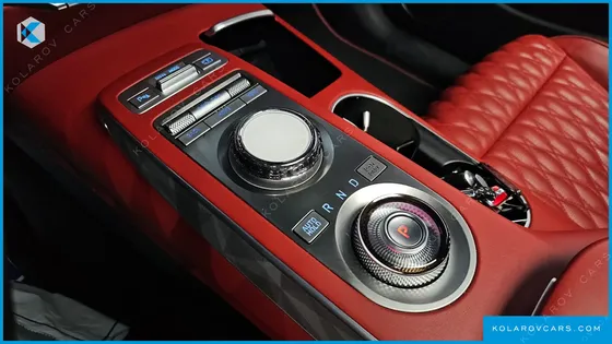 GENESIS GV70 2.5T GASOLINE 2WD