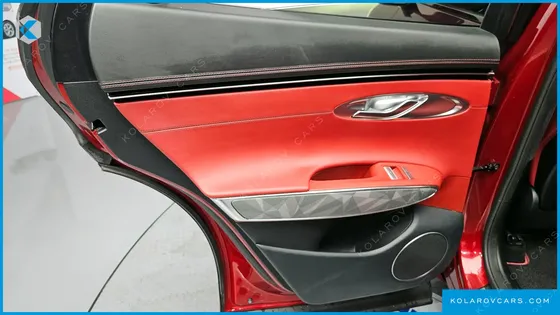 GENESIS GV70 2.5T GASOLINE 2WD