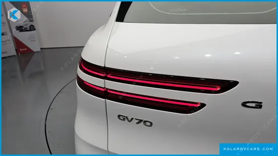 GENESIS GV70 2.5T GASOLINE AWD