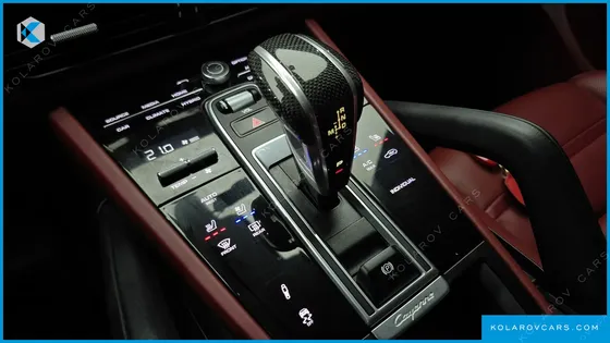 PORSCHE CAYENNE 3.0 E-HYBRID COUPE