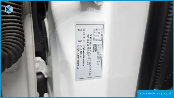 TOYOTA CAMRY 2.5 LE HYBRID