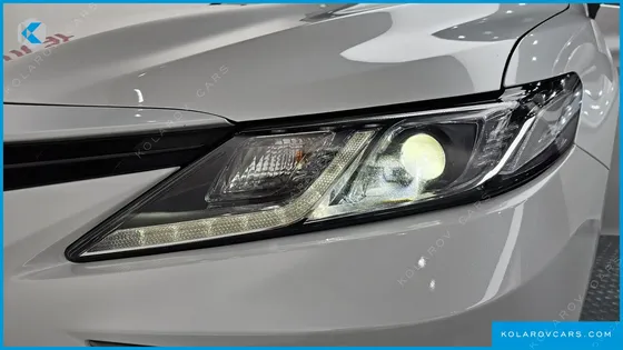 TOYOTA CAMRY 2.5 LE HYBRID