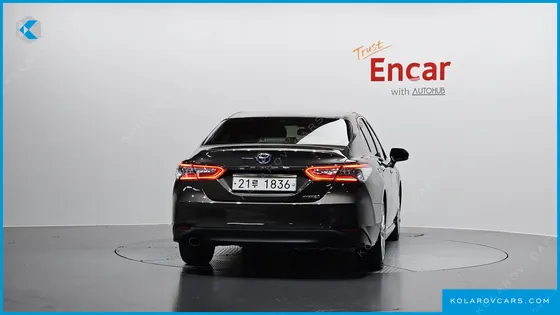 TOYOTA CAMRY 2.5 XLE HYBRID