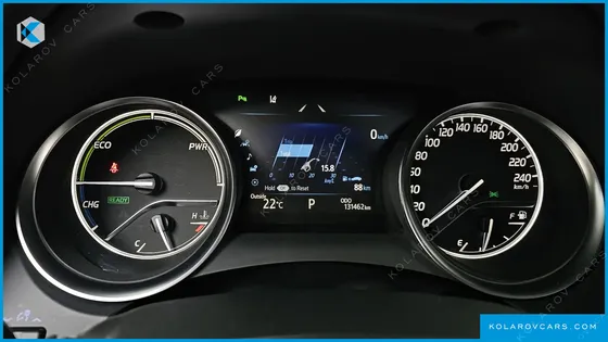 TOYOTA CAMRY 2.5 XLE HYBRID