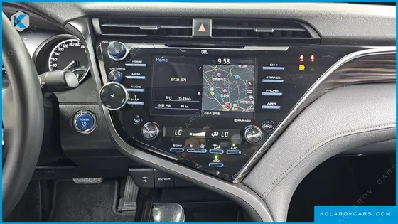 TOYOTA CAMRY 2.5 XLE HYBRID