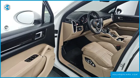 PORSCHE CAYENNE 3.0