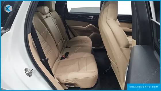 PORSCHE CAYENNE 3.0