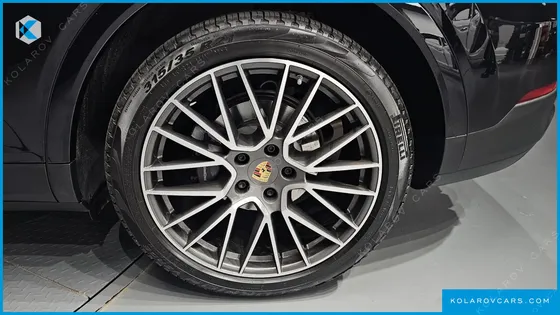 PORSCHE CAYENNE 3.0