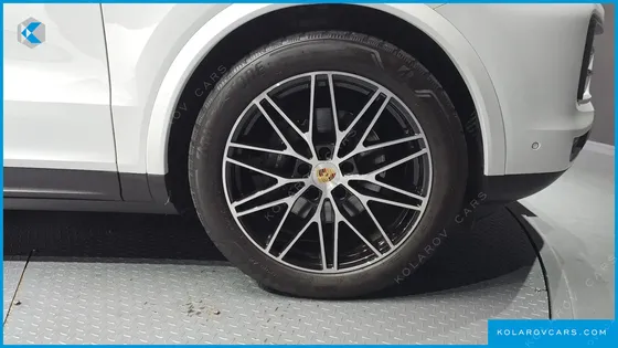 PORSCHE CAYENNE 3.0