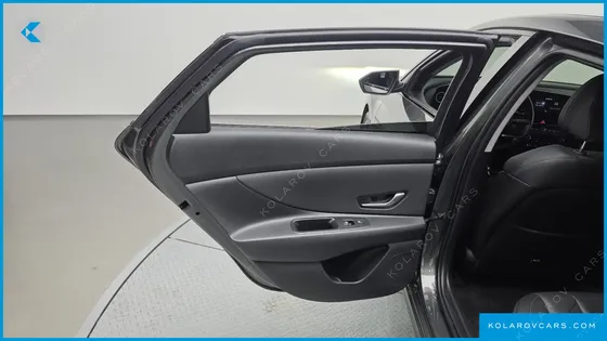 HYUNDAI ELANTRA (AVANTE) 1.6