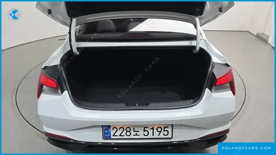 HYUNDAI ELANTRA (AVANTE) 1.6