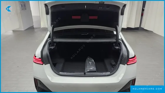 BMW 5 SERIES 523D M SPORT