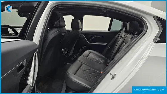 BMW 5 SERIES 520I M SPORT