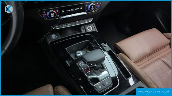 AUDI Q5 45 TFSI QUATTRO PREMIUM