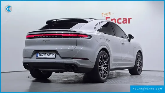 PORSCHE CAYENNE 3.0 E-HYBRID COUPE