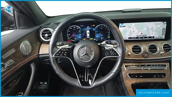MERCEDES E-CLASS E300E 4MATIC EXCLUSIVE