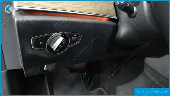 MERCEDES E-CLASS E300E 4MATIC EXCLUSIVE