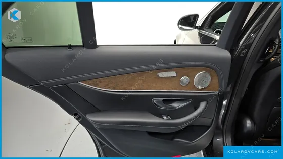 MERCEDES E-CLASS E300E 4MATIC EXCLUSIVE