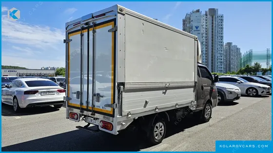HYUNDAI PORTER II SUPER CABIN LPG