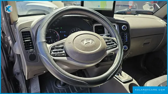 HYUNDAI PORTER II SUPER CABIN LPG