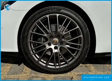 PORSCHE PANAMERA 2.9 AWD PLATINUM EDITION