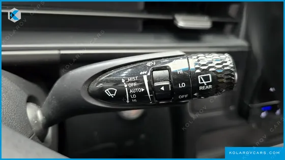 HYUNDAI STARIA TOURER 11-SEATER