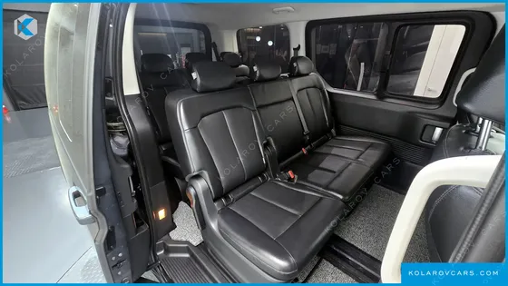 HYUNDAI STARIA 4WD TOURER 9-SEATER