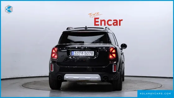 MINI COUNTRYMAN ALL4 CLASSIC LAUNCH PACK