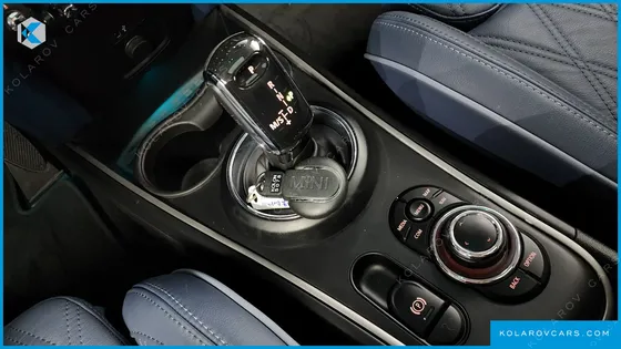 MINI COUNTRYMAN ALL4 CLASSIC LAUNCH PACK