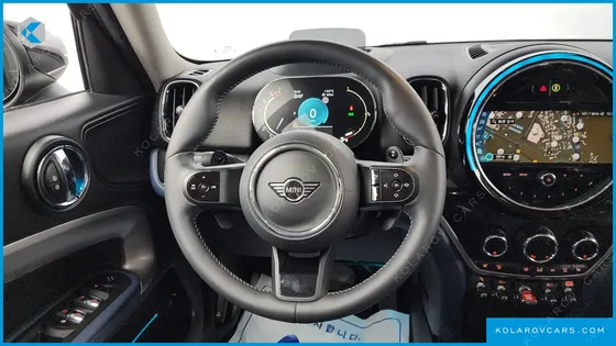 MINI COUNTRYMAN ALL4 CLASSIC LAUNCH PACK