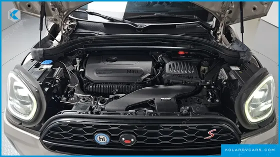 MINI COUNTRYMAN ALL4 CLASSIC LAUNCH PACK