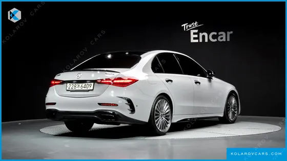 MERCEDES C-CLASS C300 4MATIC AMG LINE