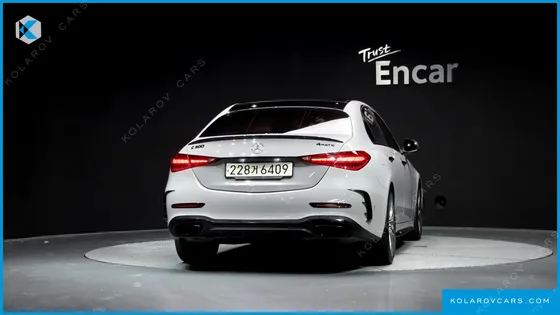 MERCEDES C-CLASS C300 4MATIC AMG LINE