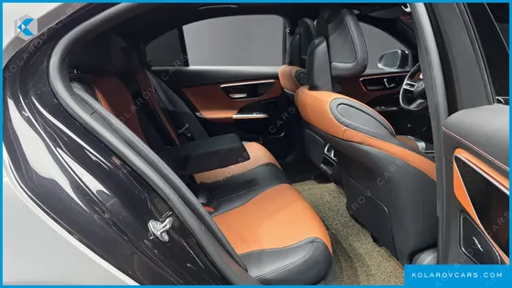 MERCEDES C-CLASS C300 4MATIC AMG LINE